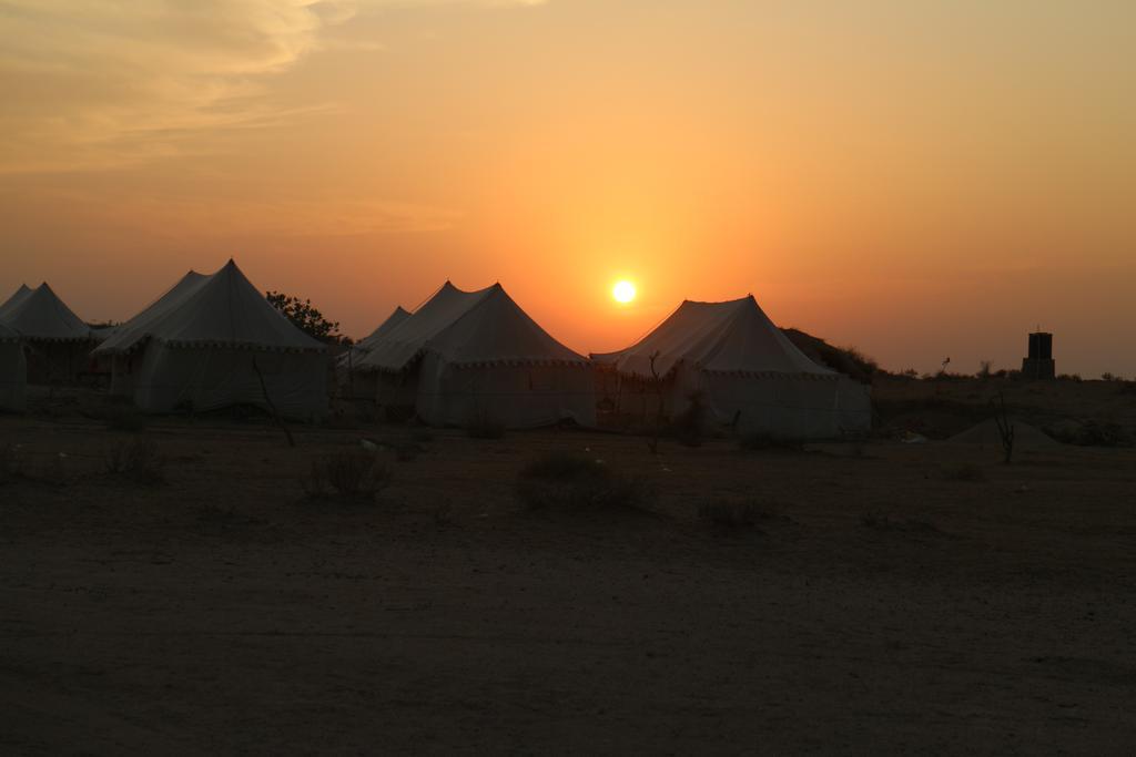 Chandani Desert Resort Camp Džaisalmér Pokoj fotografie